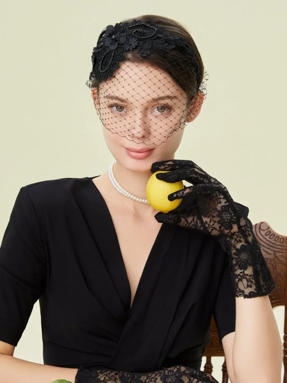 Vintage Style Mesh Veil Fascinator Headband with Floral Lace